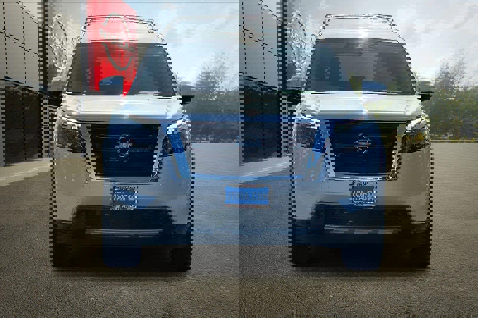 New 2025 Nissan Pathfinder SL image 11