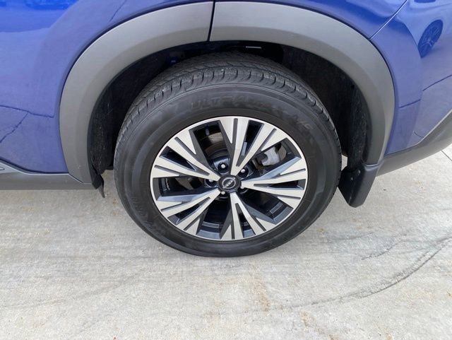 Used 2022 Nissan Rogue SV w/ SV Premium Package AWD/4WD image 13