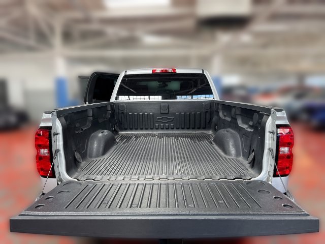 Used 2018 Chevrolet Silverado 1500 LT RWD image 20