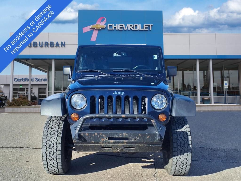Used 2013 Jeep Wrangler Unlimited Rubicon w/ Dual Top Group image 2