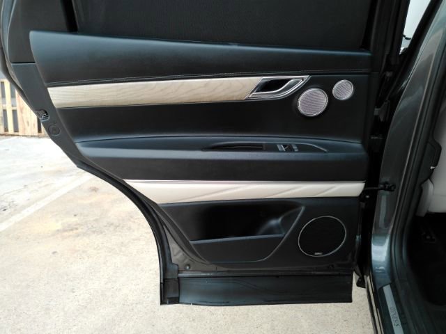 Used 2023 Genesis GV80 2.5T w/ Advanced Package image 20