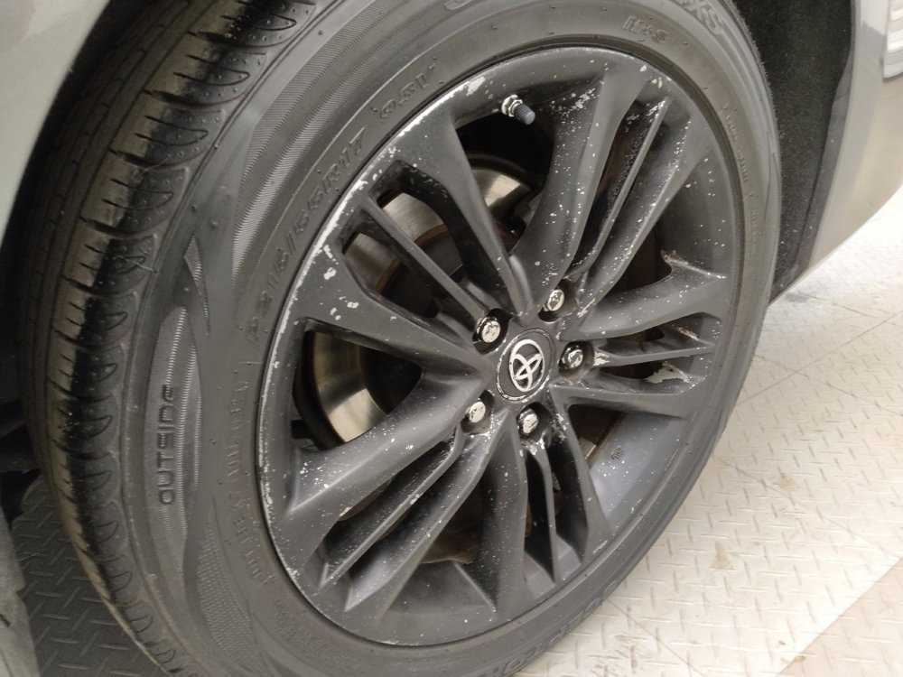 Used 2017 Toyota Camry SE FWD image 31