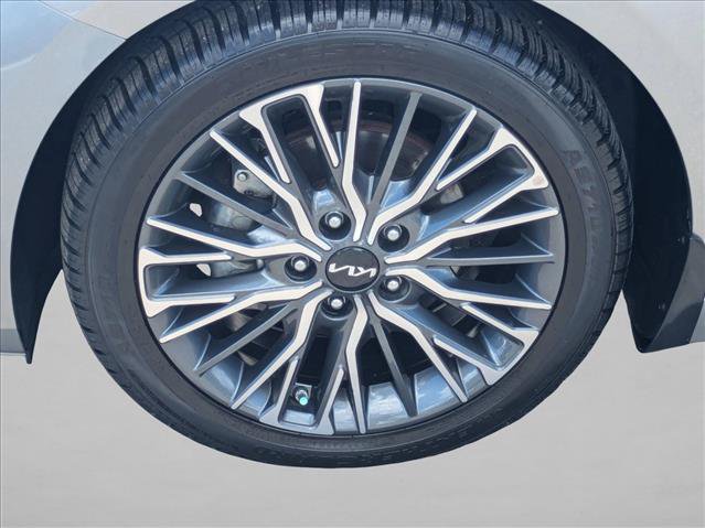 Used 2022 Kia Forte GT-Line w/ GT-Line Premium Package FWD image 24