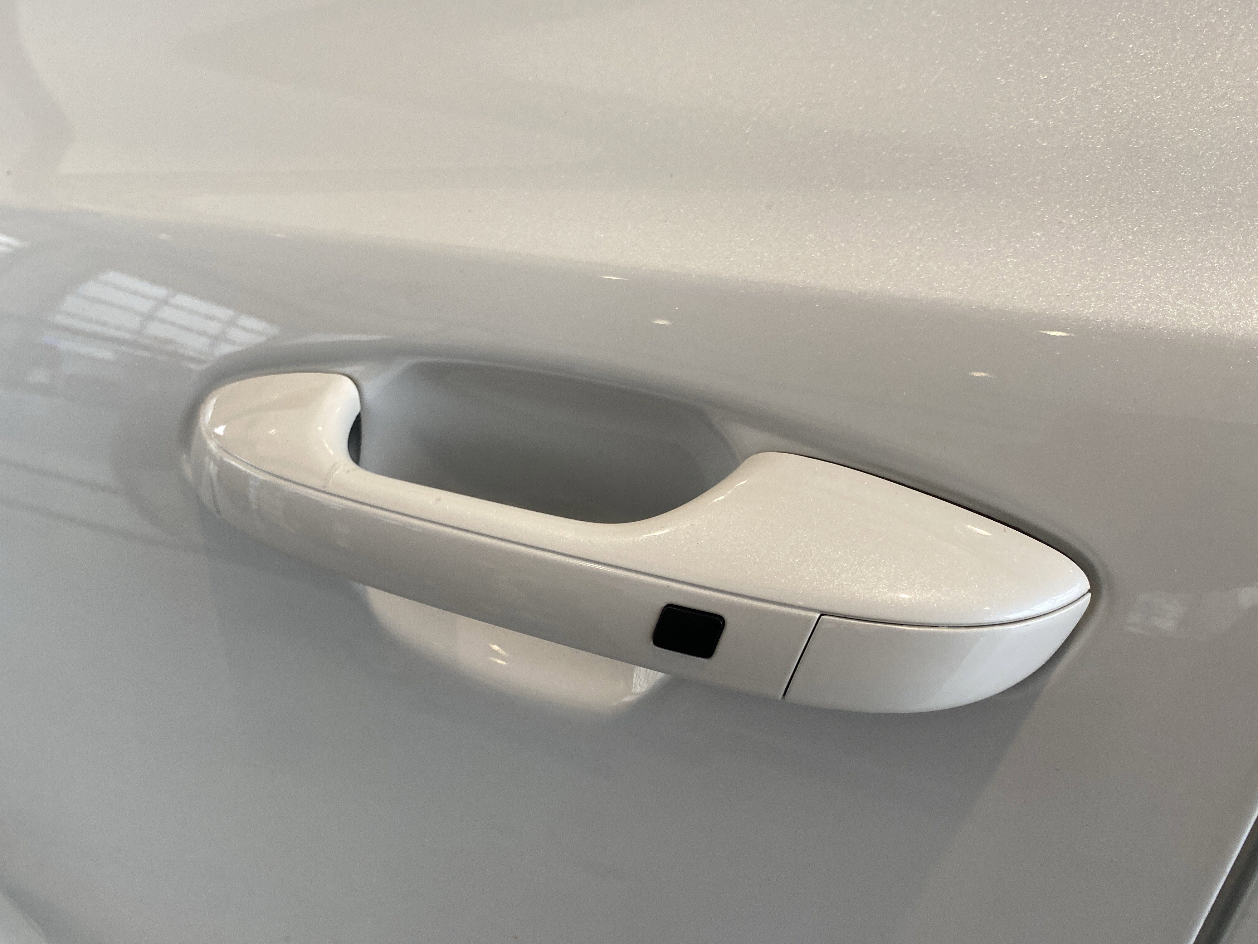 Used 2021 Kia Telluride EX w/ EX Premium Package image 8