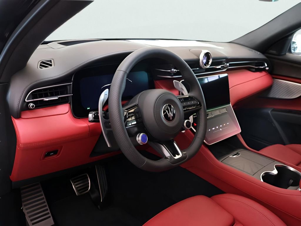New 2026 Maserati Grecale Modena image 20