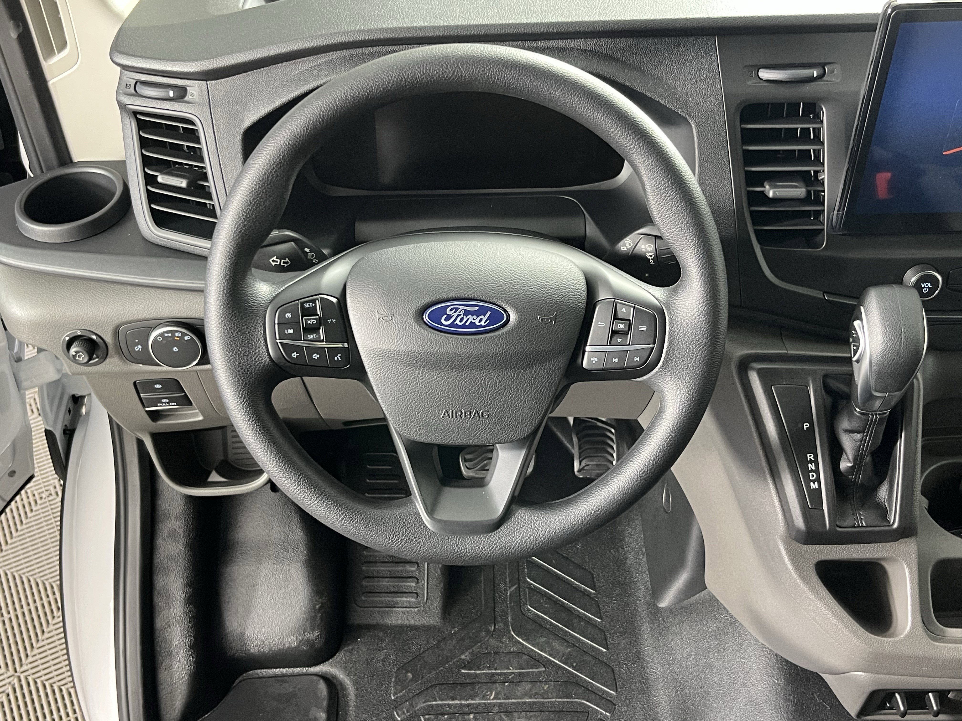 New 2026 Ford Transit 250 148 Medium Roof Extended AWD image 12