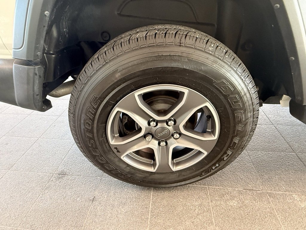 Certified 2022 Jeep Wrangler Unlimited Sport image 40