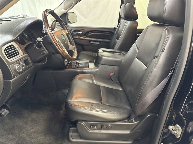 Used 2014 GMC Yukon Denali image 10