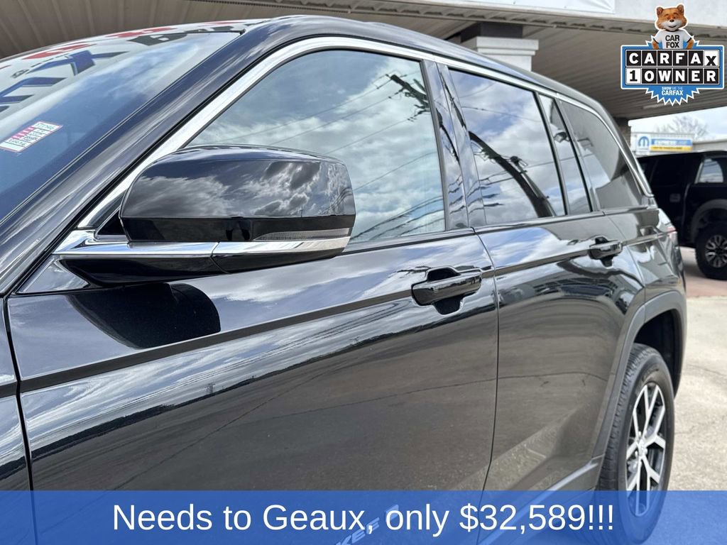 Used 2024 Jeep Grand Cherokee Limited image 8