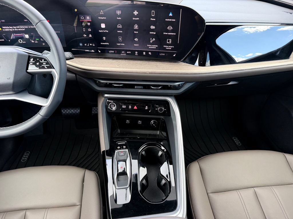 Certified 2025 Audi Q5 Premium w/ Convenience Package AWD/4WD image 22