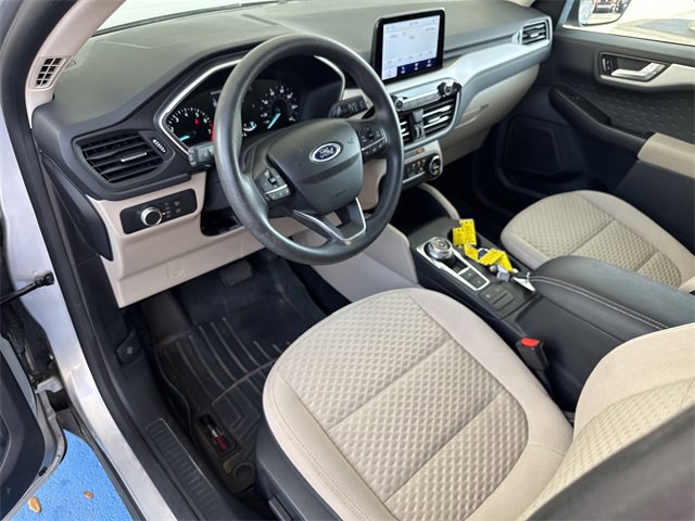 Used 2020 Ford Escape SE image 10