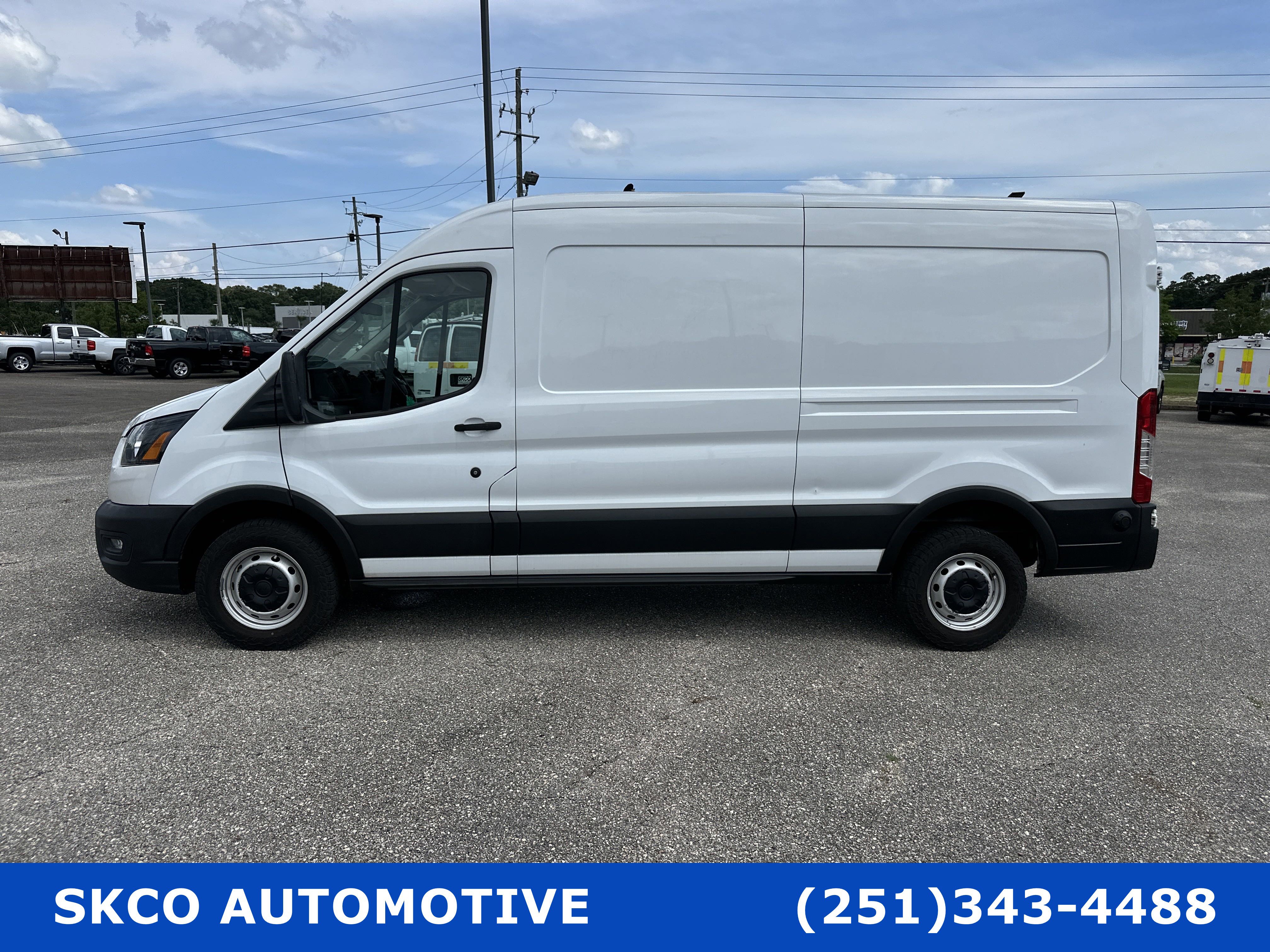 Used 2020 Ford Transit 250 Medium Roof image 2