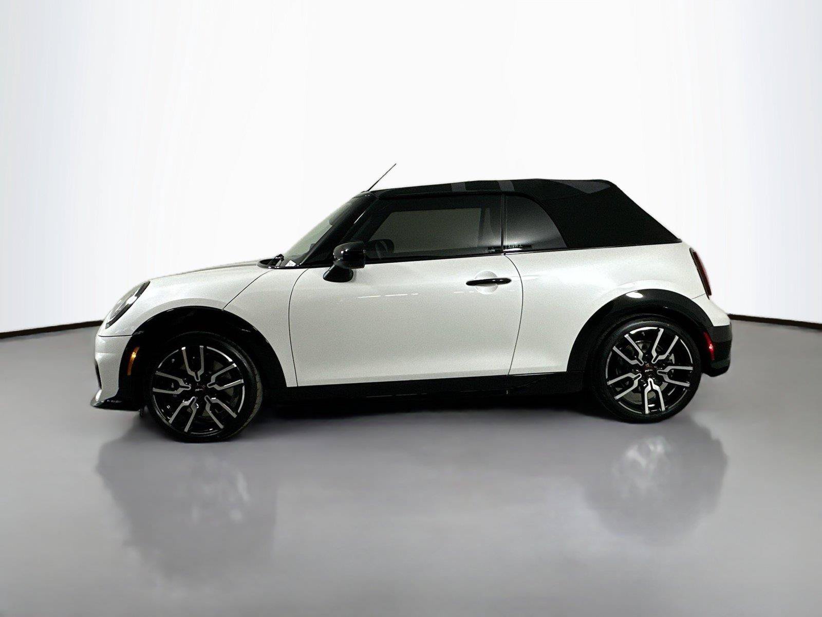 New 2026 MINI Cooper S FWD image 8