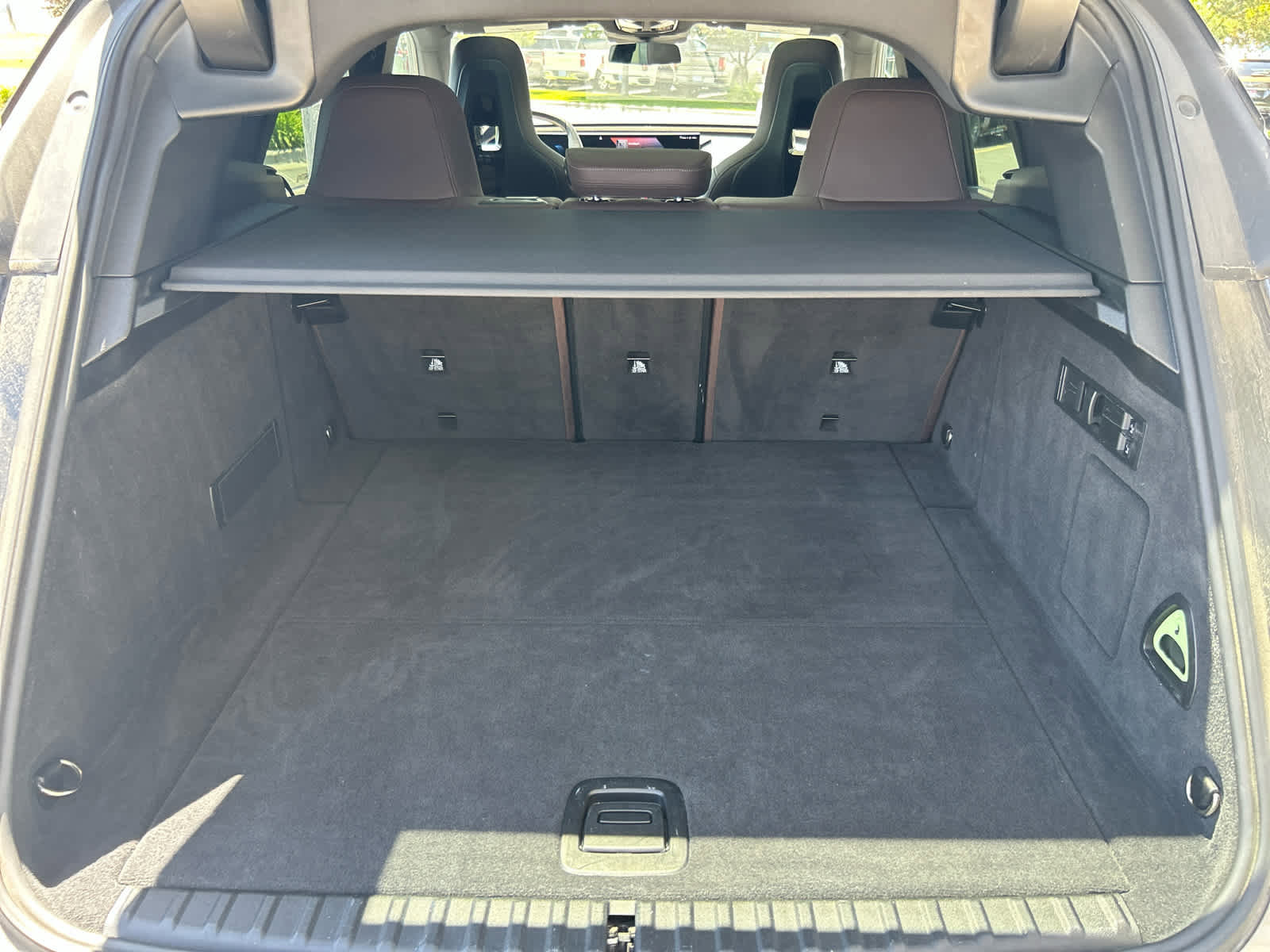 Certified 2023 BMW iX xDrive50 w/ Convenience Package image 14