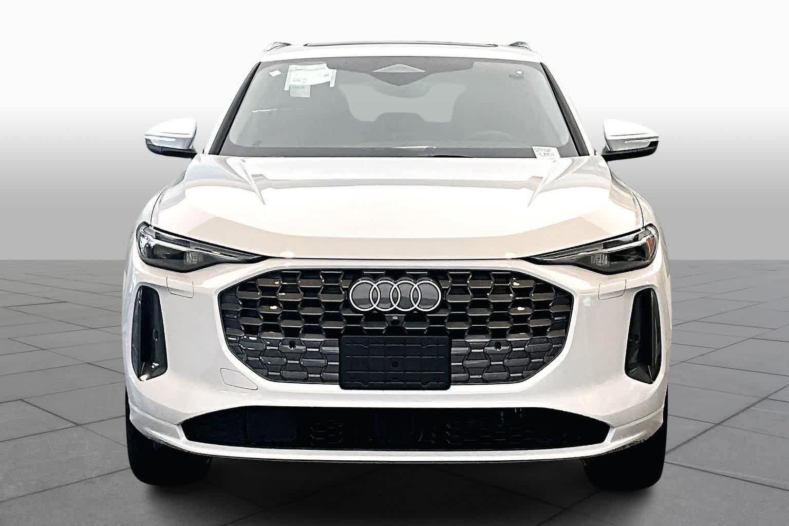New 2025 Audi Q5 Premium Plus image 3