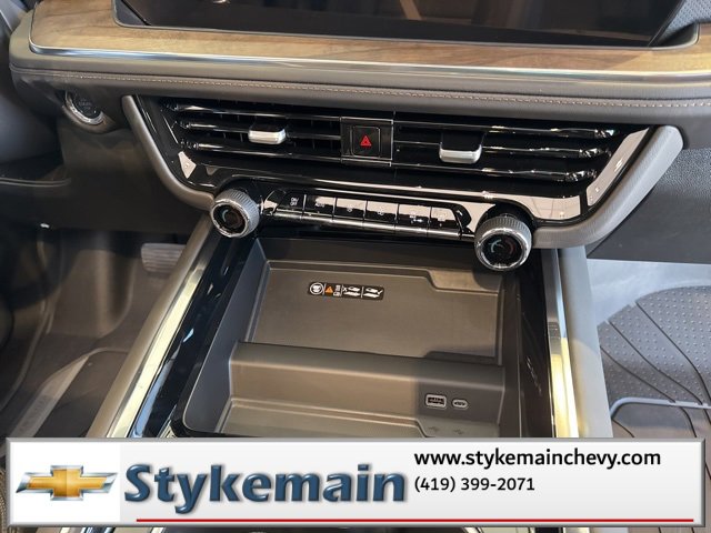 New 2026 Chevrolet Suburban High Country image 22