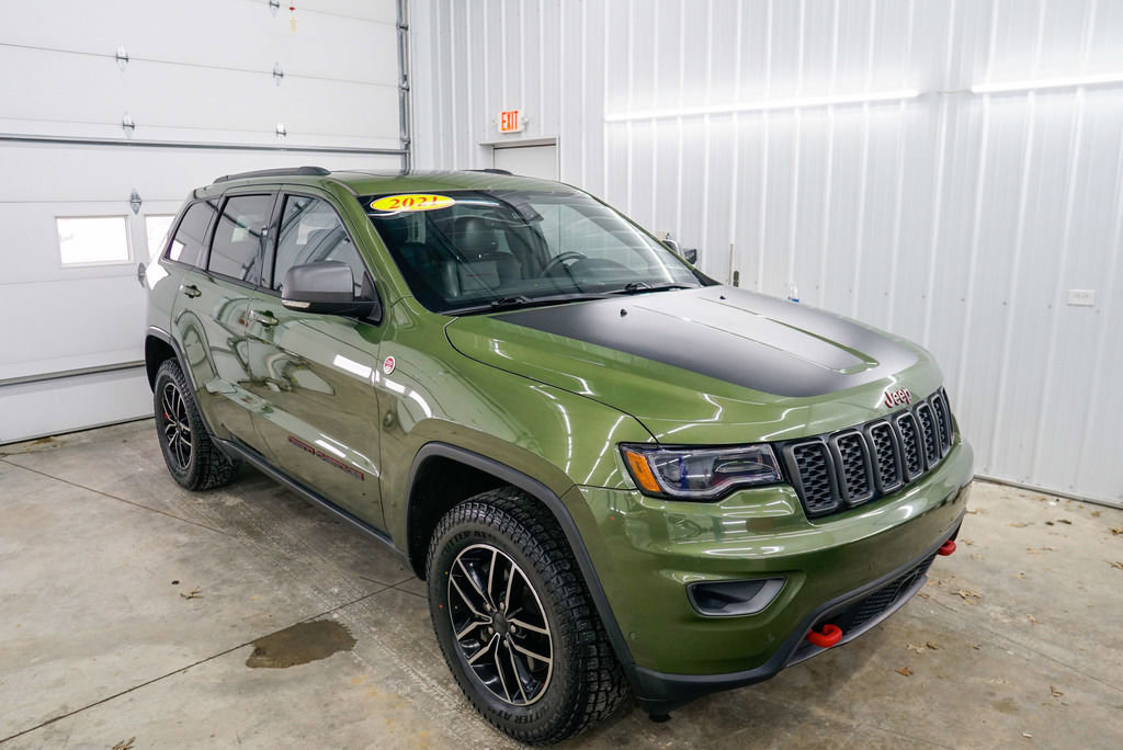 Used 2021 Jeep Grand Cherokee Trailhawk w/ Trailhawk Luxury Group image 1
