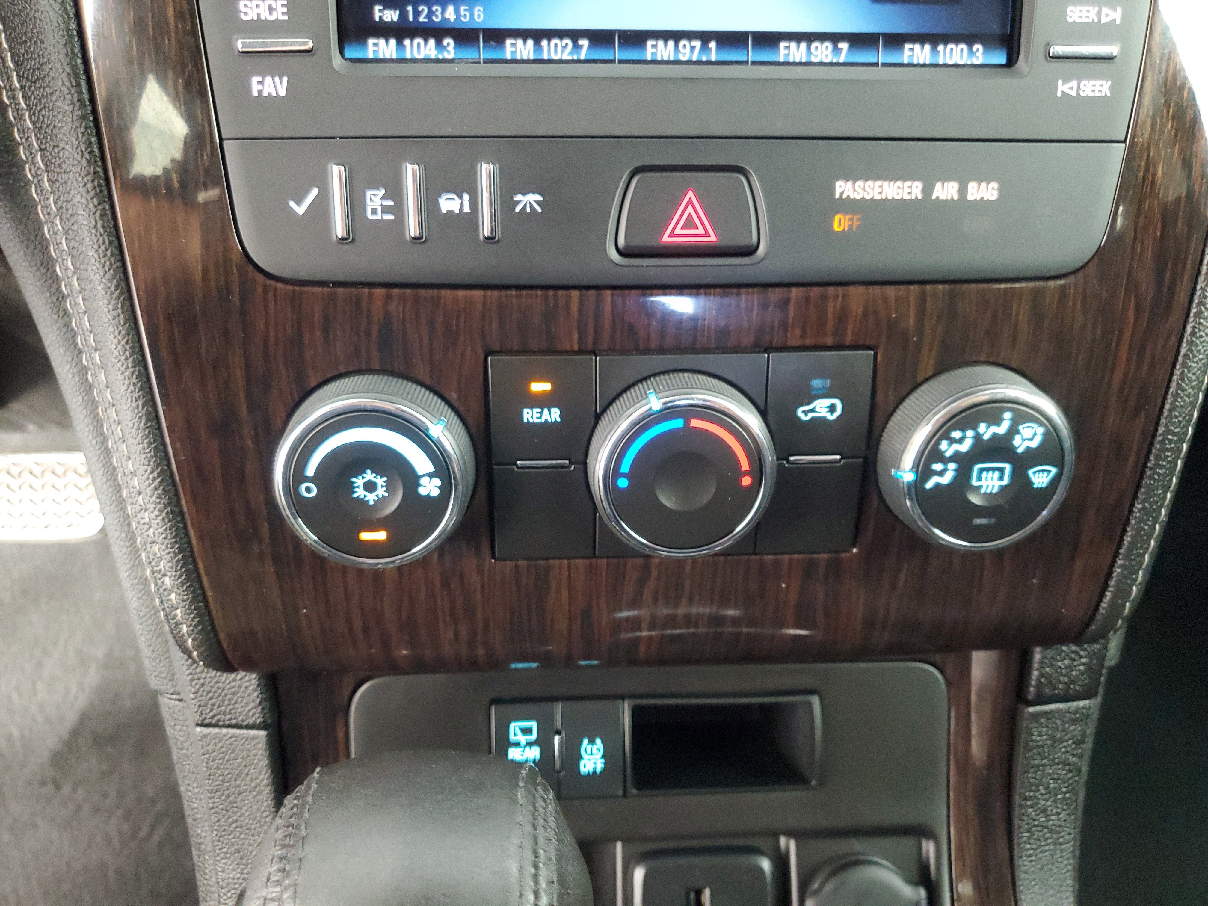 Used 2017 Chevrolet Traverse LT AWD/4WD image 20