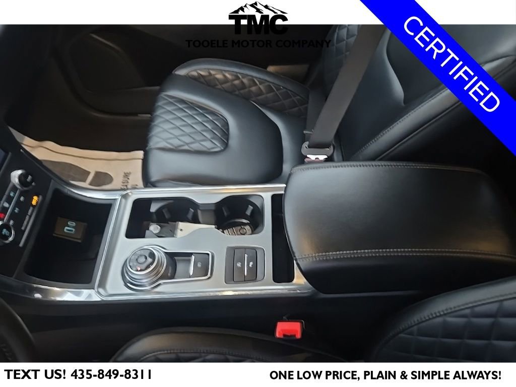 Used 2024 Ford Edge Titanium image 20
