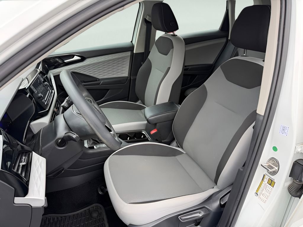 Used 2022 Volkswagen Taos S image 18