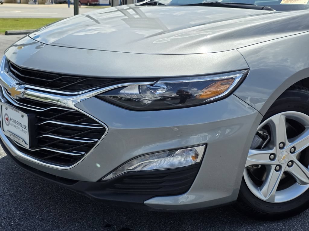 Used 2024 Chevrolet Malibu LT FWD image 9