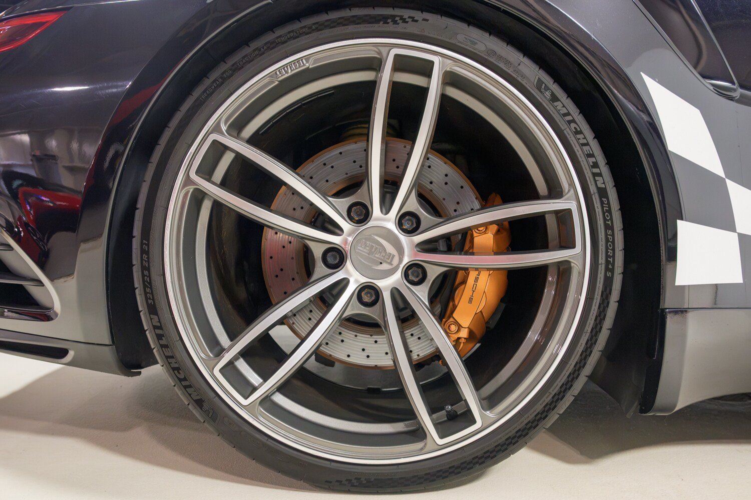 Used 2018 Porsche 911 Turbo AWD/4WD image 14