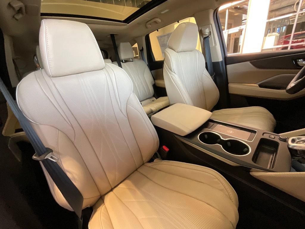 New 2026 Acura MDX w/ Advance Package AWD/4WD image 18