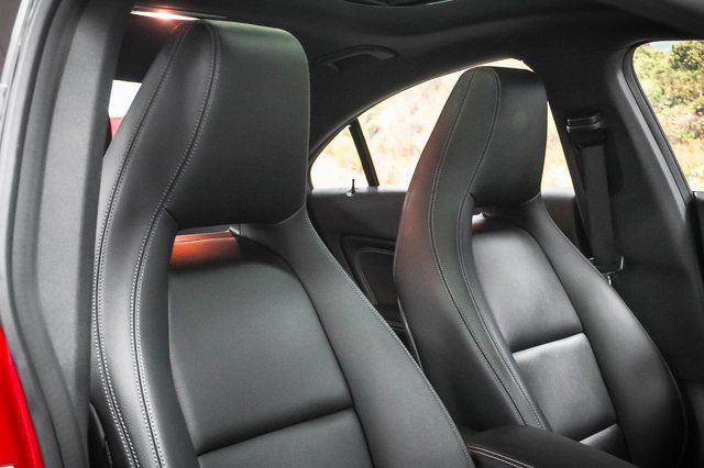 Used 2019 Mercedes-Benz CLA 250 4MATIC image 25