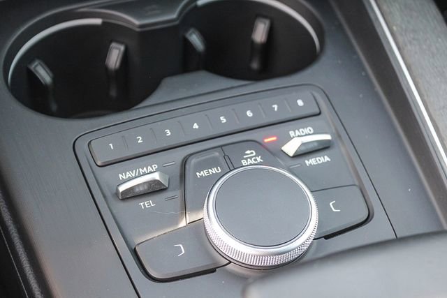 Used 2019 Audi A4 2.0T Premium image 34