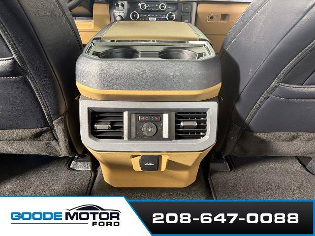 Certified 2025 Ford F350 Lariat w/ Lariat Ultimate Package AWD/4WD image 21