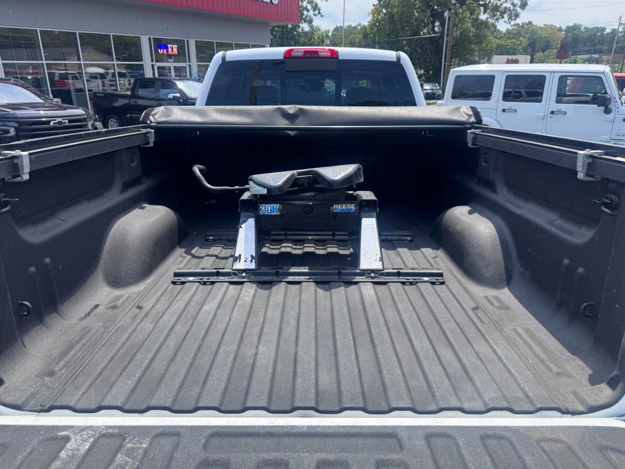 Used 2016 GMC Sierra 3500 Denali w/ Duramax Plus Package AWD/4WD image 5
