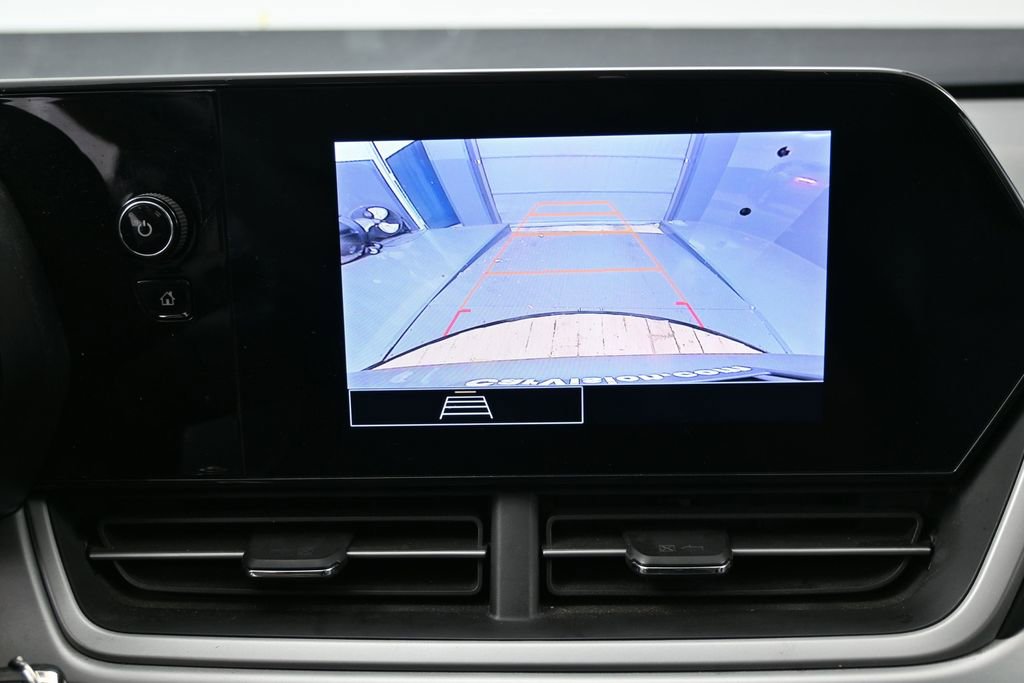 Used 2024 Chevrolet Trax LS w/ Driver Confidence Package FWD image 21