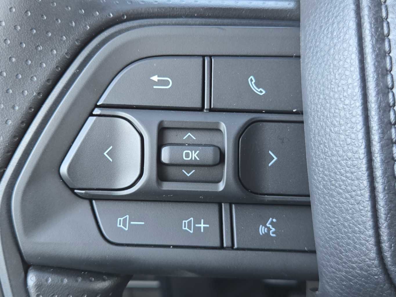 New 2026 Toyota Tundra SR AWD/4WD image 22