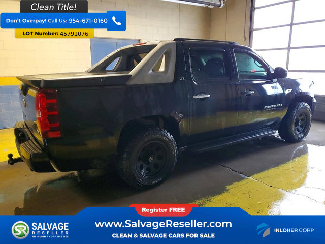 Used 2007 Chevrolet Avalanche LTZ w/ LTZ Preferred Equipment Group image 4