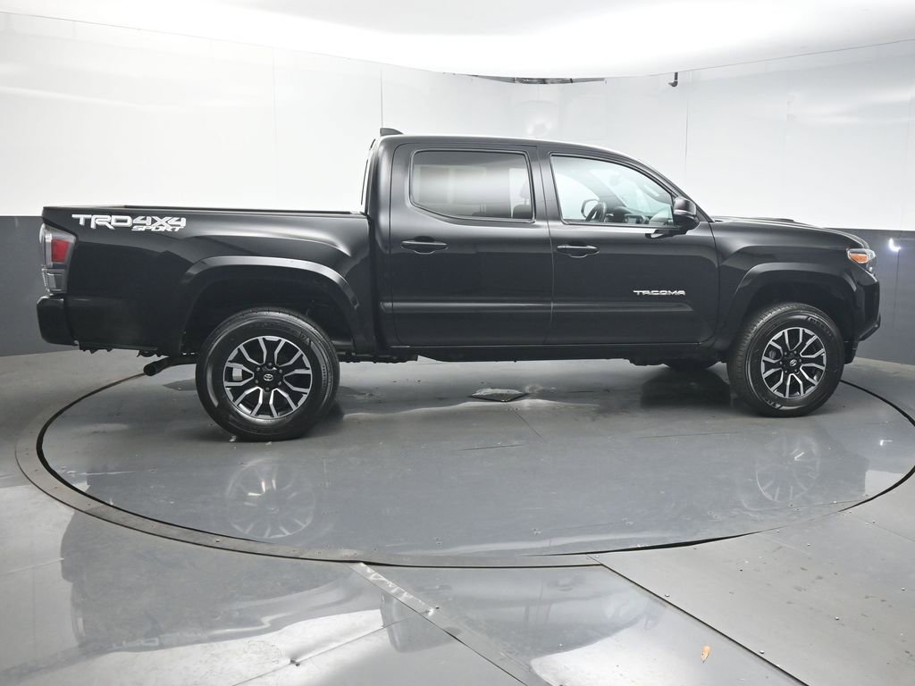 Used 2023 Toyota Tacoma TRD Sport w/ Advanced Technology Package AWD/4WD image 8