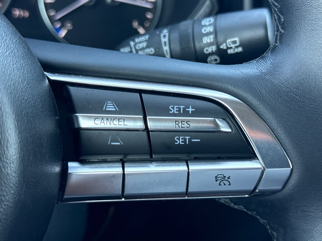 Used 2025 MAZDA CX-50 AWD 2.5 S w/ Premium Package image 25