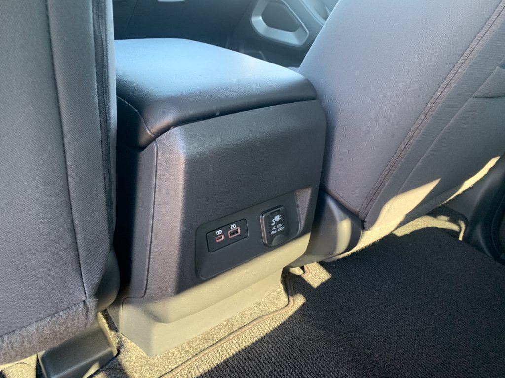 Used 2025 Nissan Frontier SV w/ SV Convenience Package RWD image 25