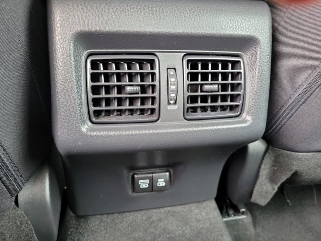 Used 2025 Toyota Camry LE FWD image 13