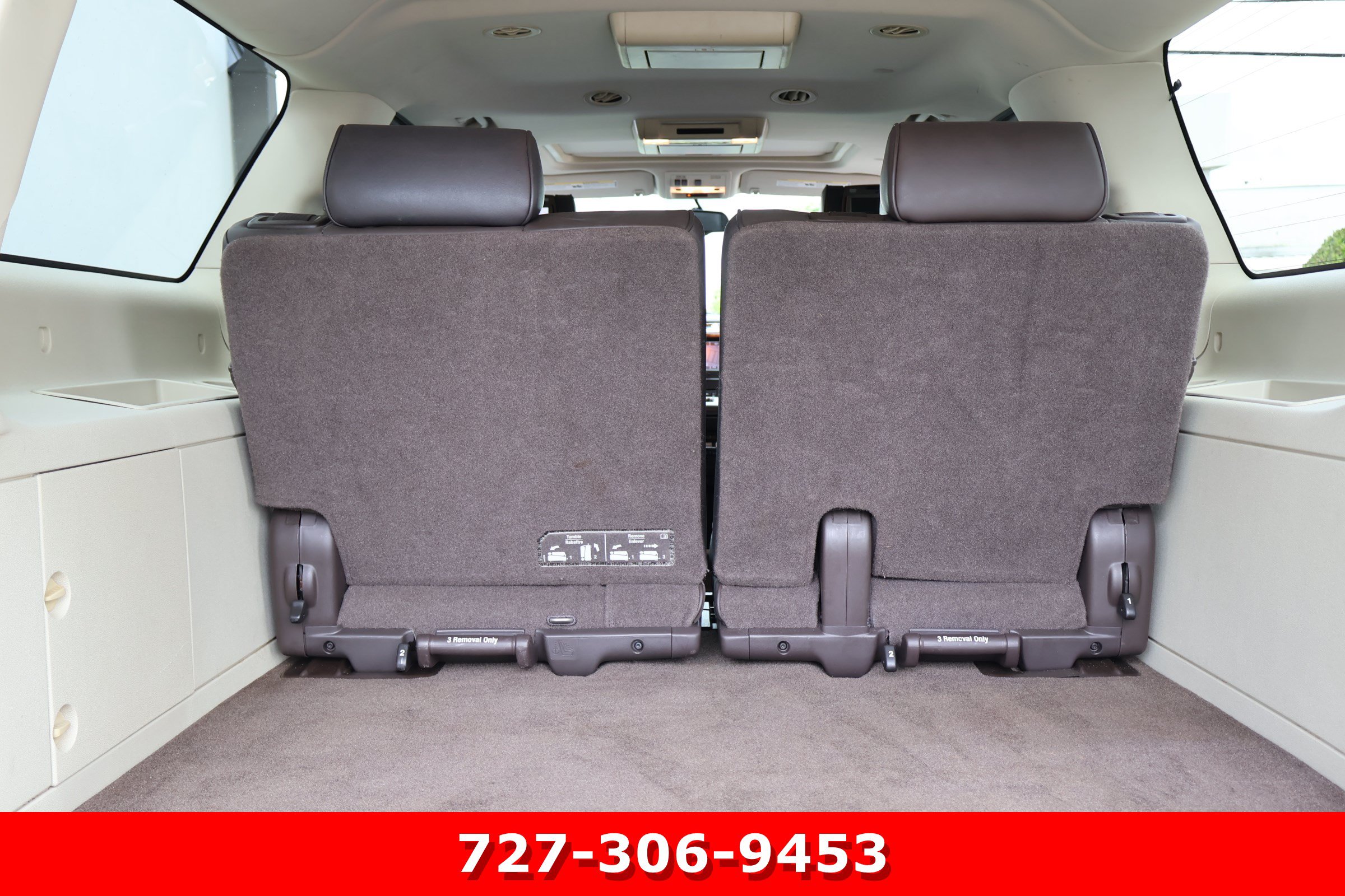 Used 2013 Cadillac Escalade ESV Platinum RWD image 22
