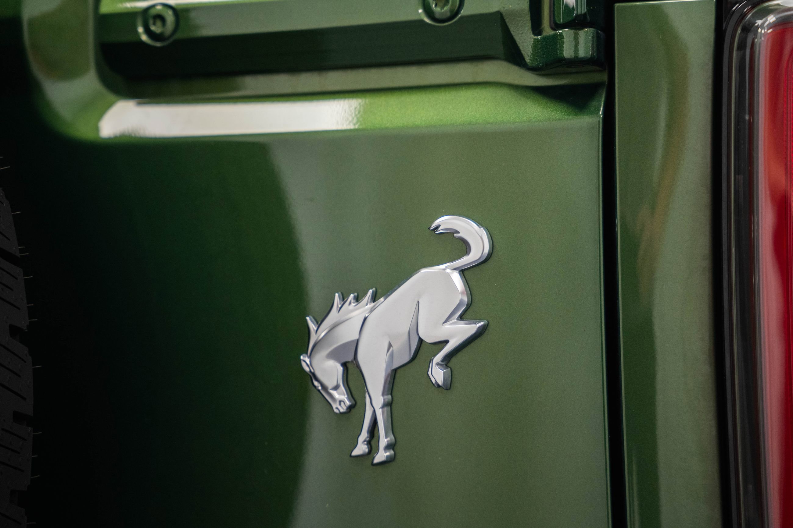 Used 2025 Ford Bronco Outer Banks image 9