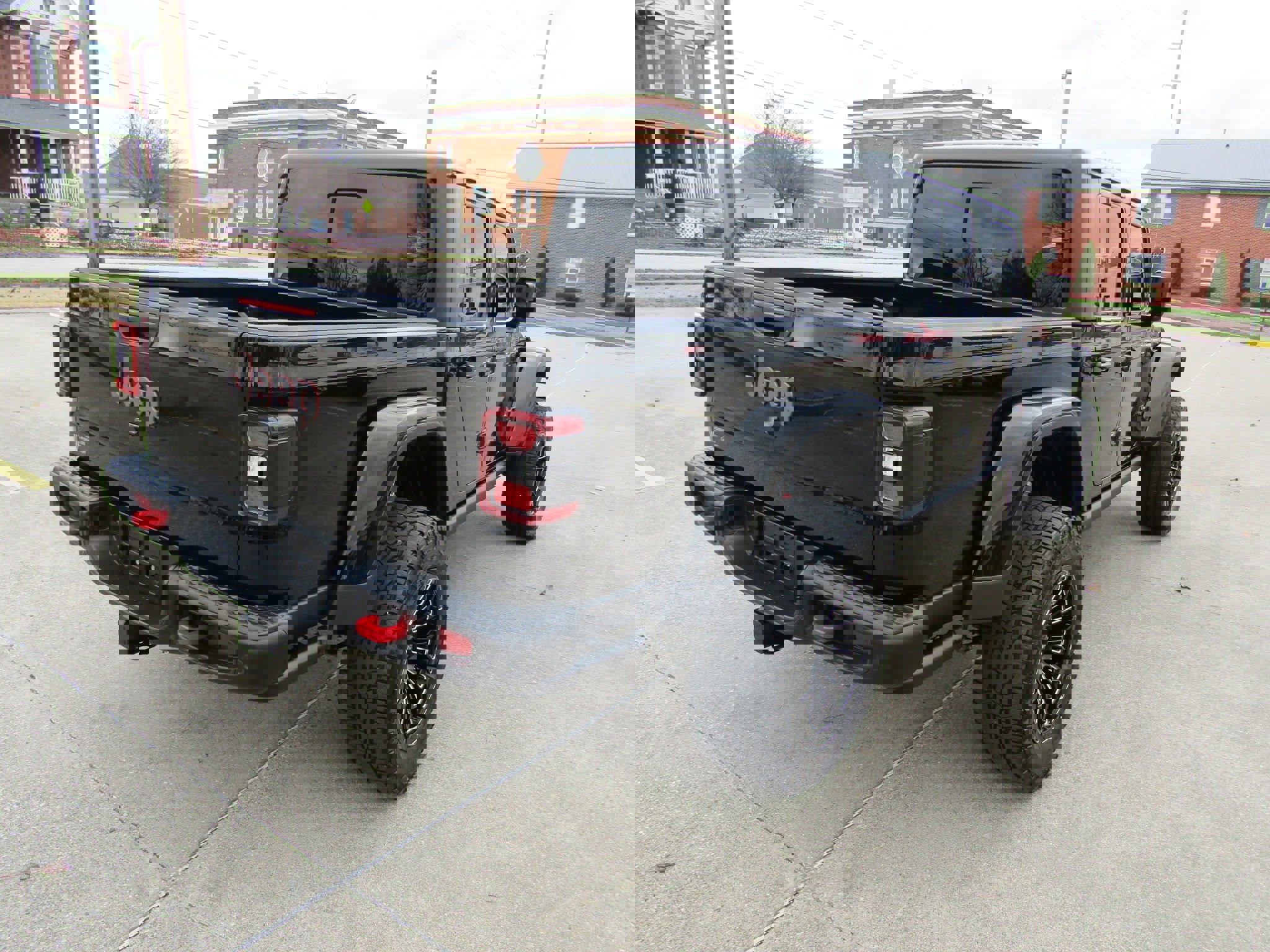 Used 2020 Jeep Gladiator Rubicon image 3