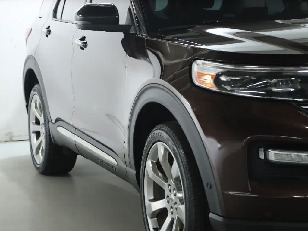 Used 2020 Ford Explorer Platinum w/ Premium Technology Package AWD/4WD image 8