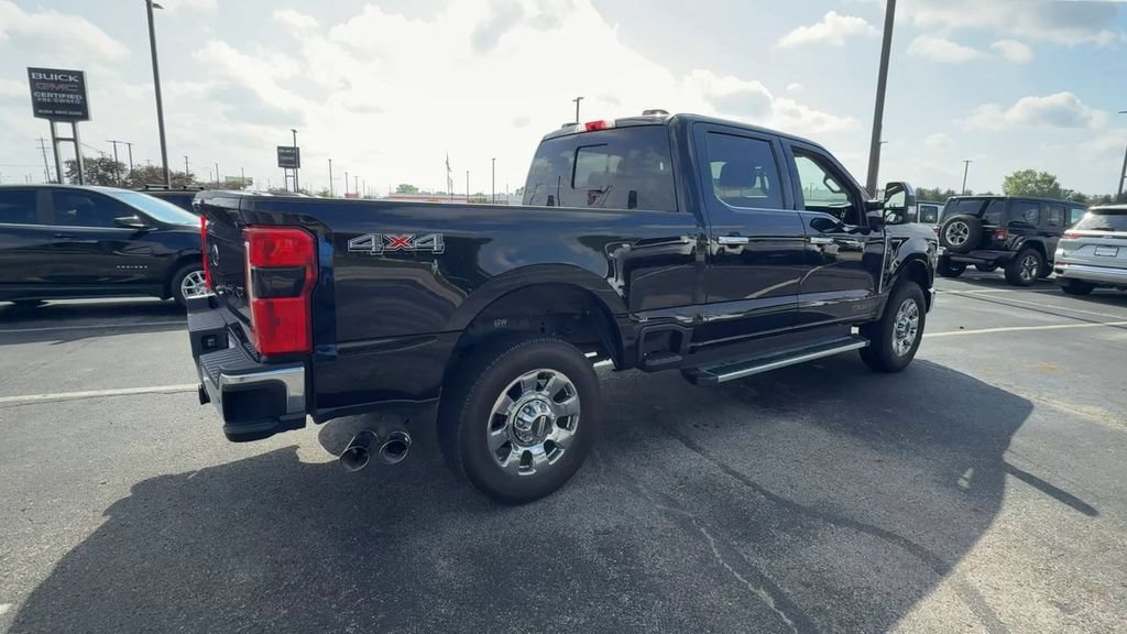 Used 2023 Ford F350 Lariat w/ Chrome Package AWD/4WD image 8