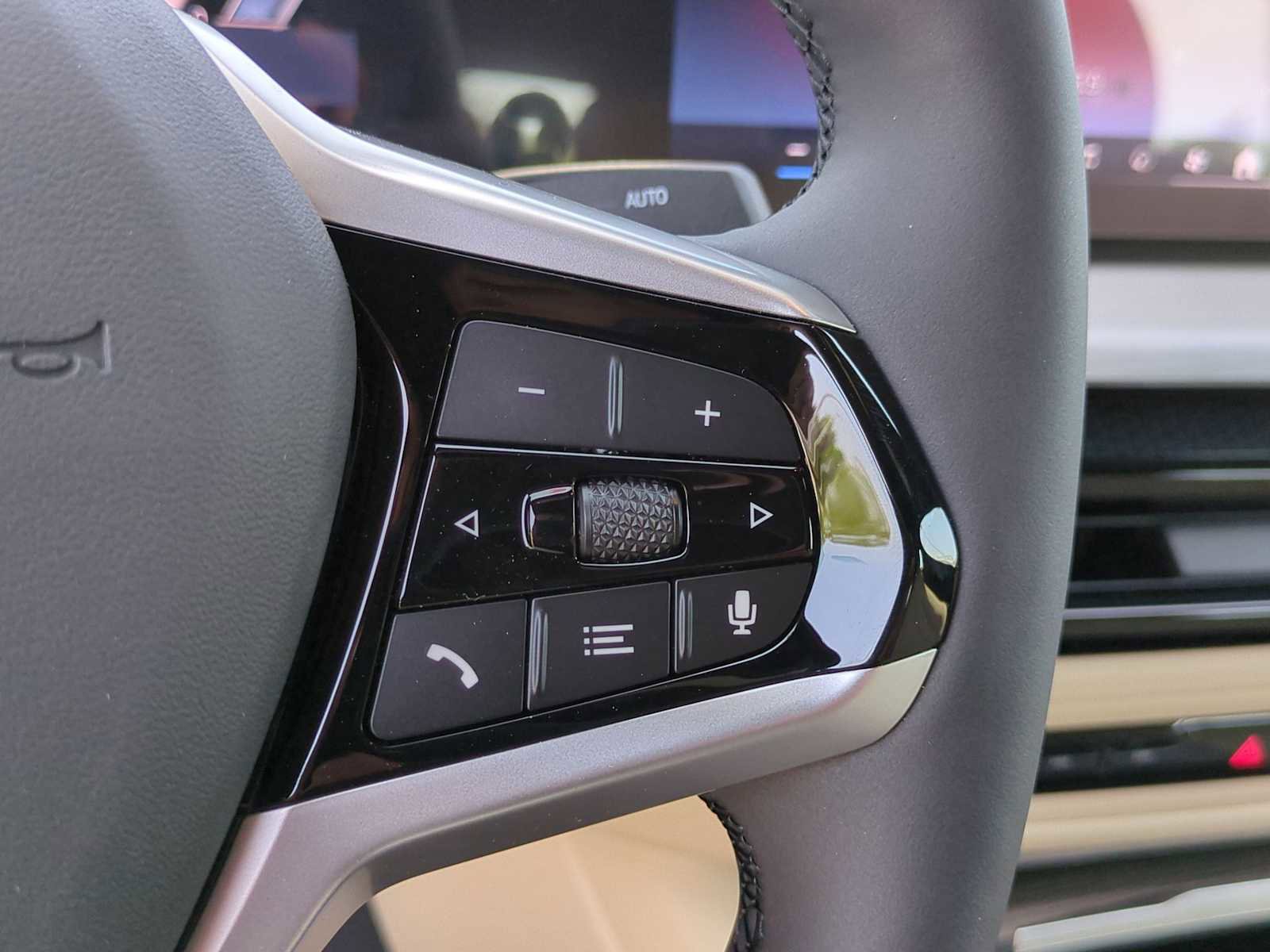 Used 2025 BMW i4 xDrive40i w/ Premium Package image 27