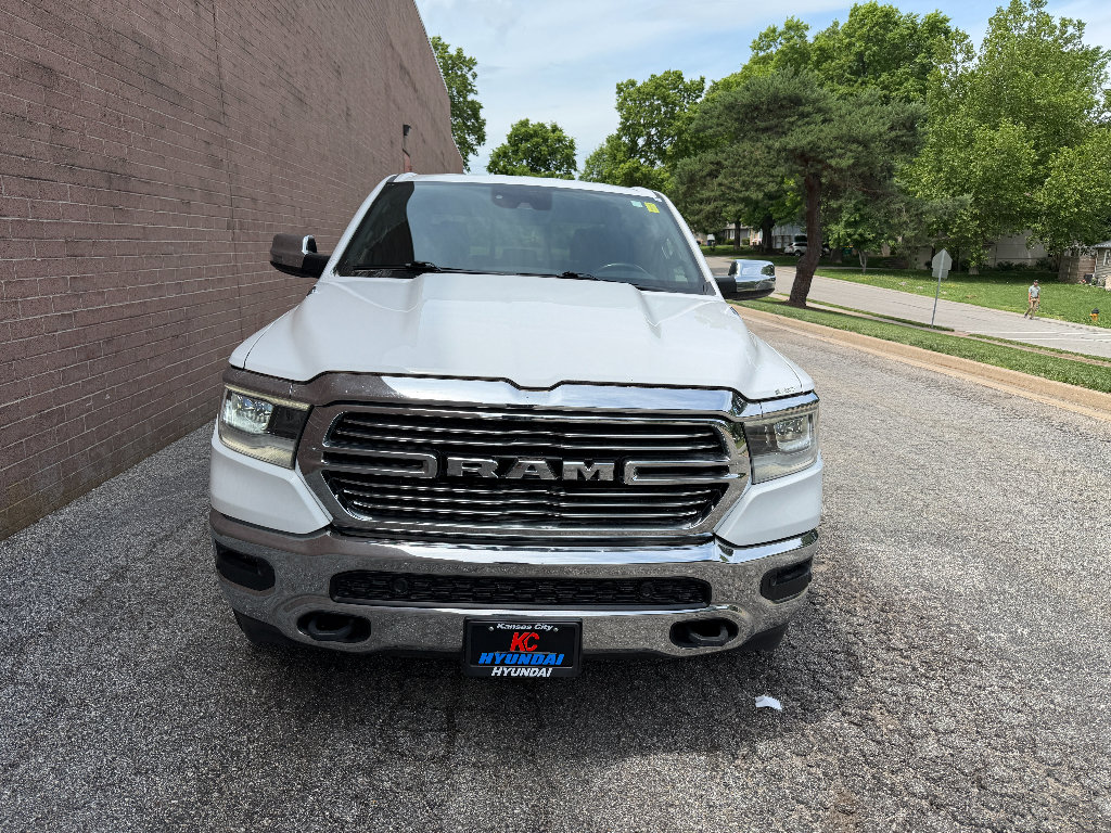 Used 2023 RAM 1500 Laramie AWD/4WD image 2