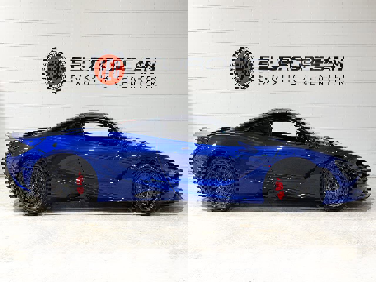 Used 2024 McLaren 750S image 6