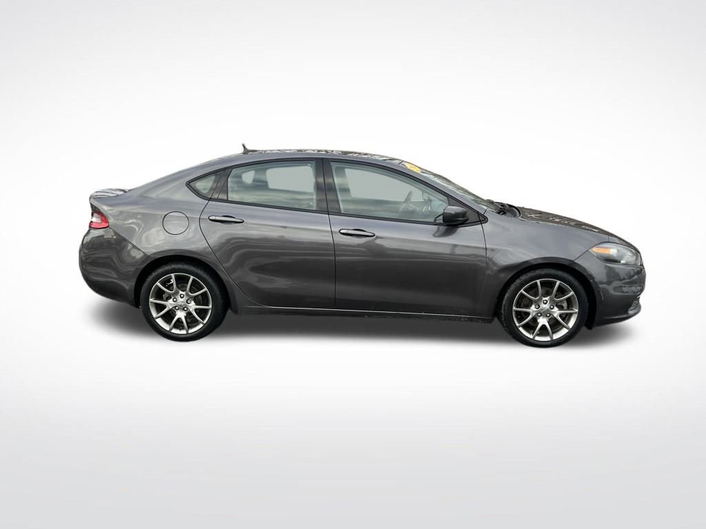 Used 2015 Dodge Dart SXT w/ Sun/Sound Group image 6
