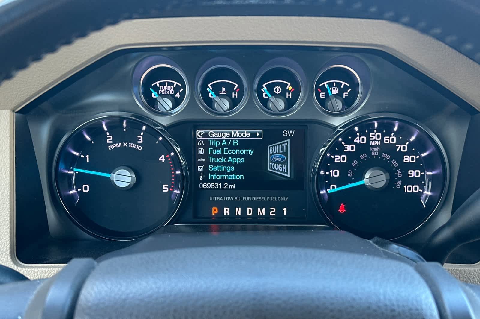 Used 2015 Ford F250 Lariat w/ Chrome Package image 25