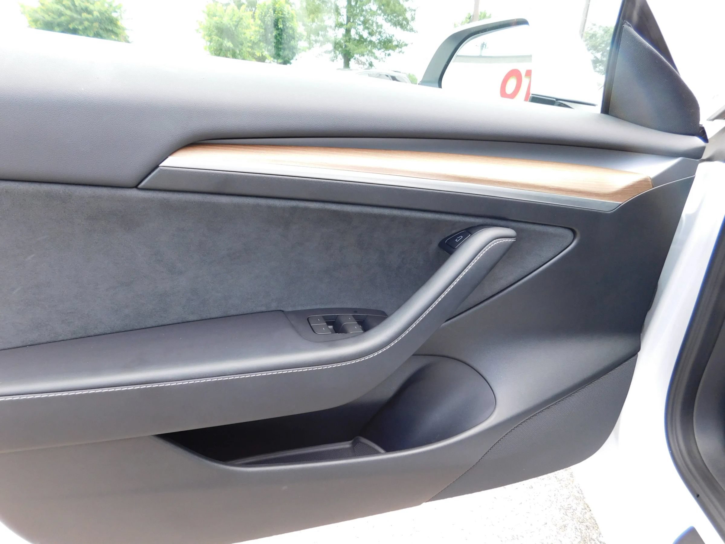 Used 2023 Tesla Model 3 Standard Range RWD image 13