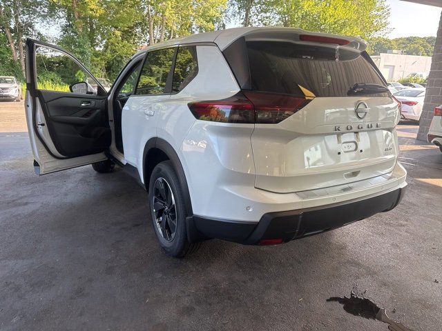 New 2026 Nissan Rogue SV image 20